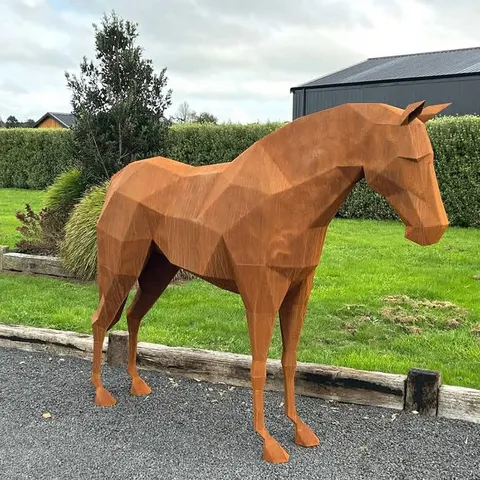 Sculpture Cheval en acier corten