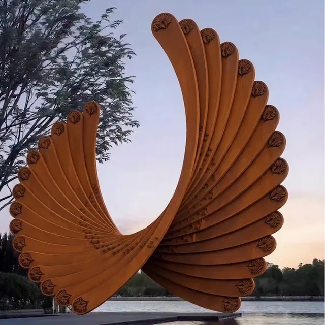 Sculpture Éventail en acier corten